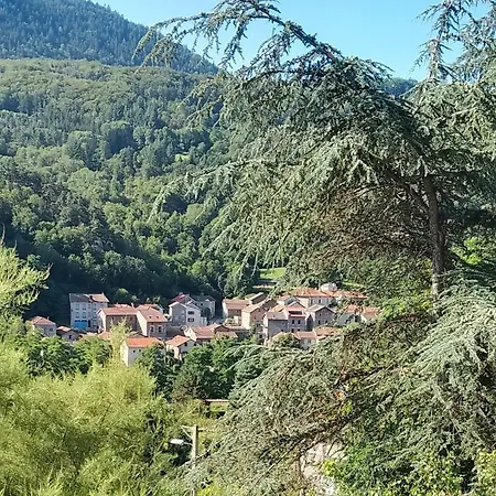 Holiday home Jolie Maisonnette Jusqu'A 4 Personnes Avec Superbe Vue